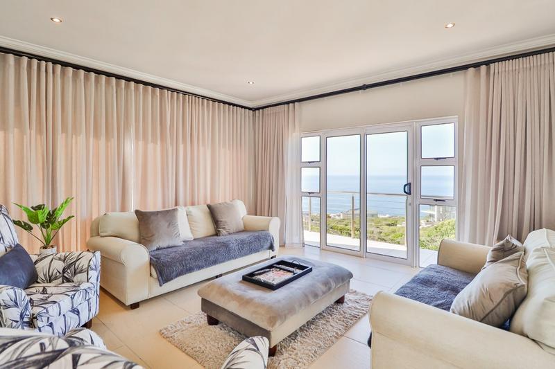 5 Bedroom Property for Sale in Pinnacle Point Golf Estate Western Cape